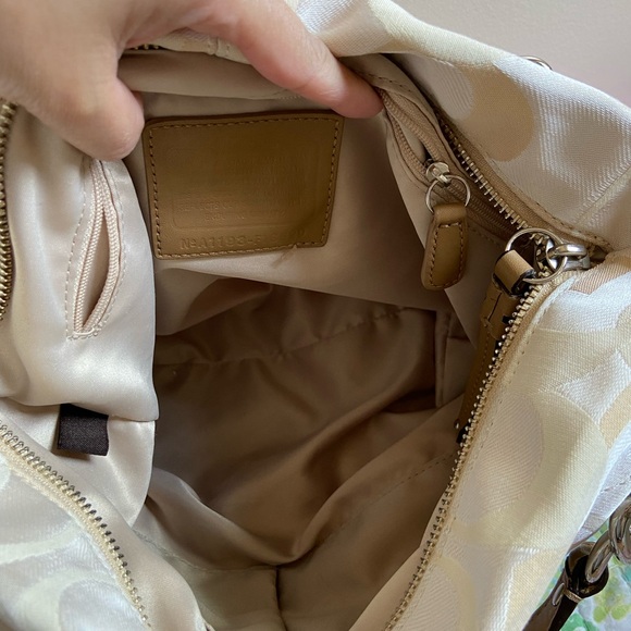 Coach shoulder bag - Picture 5 of 7